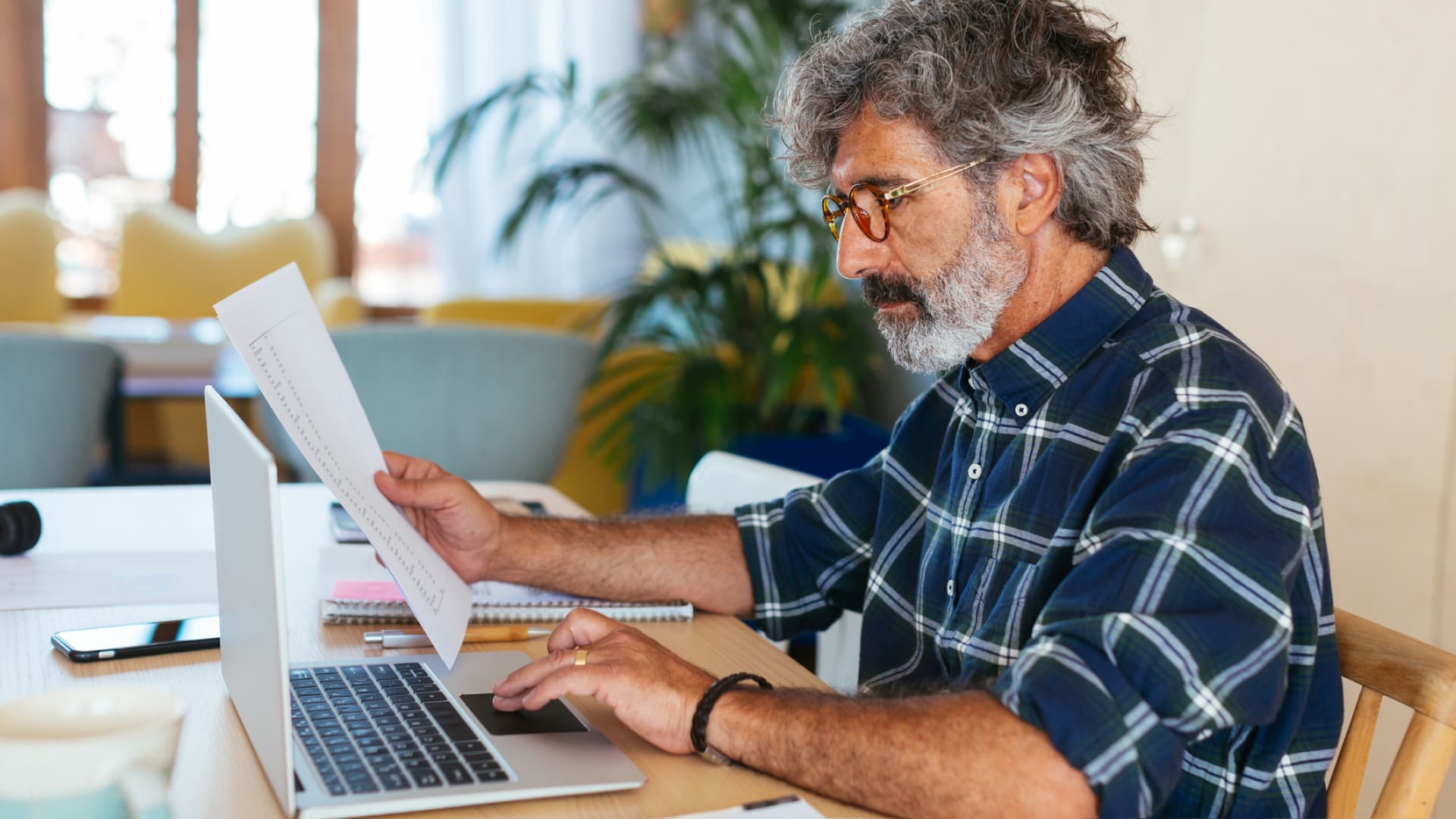Digitale Einladungen kostenlos gestalten: die besten Tools